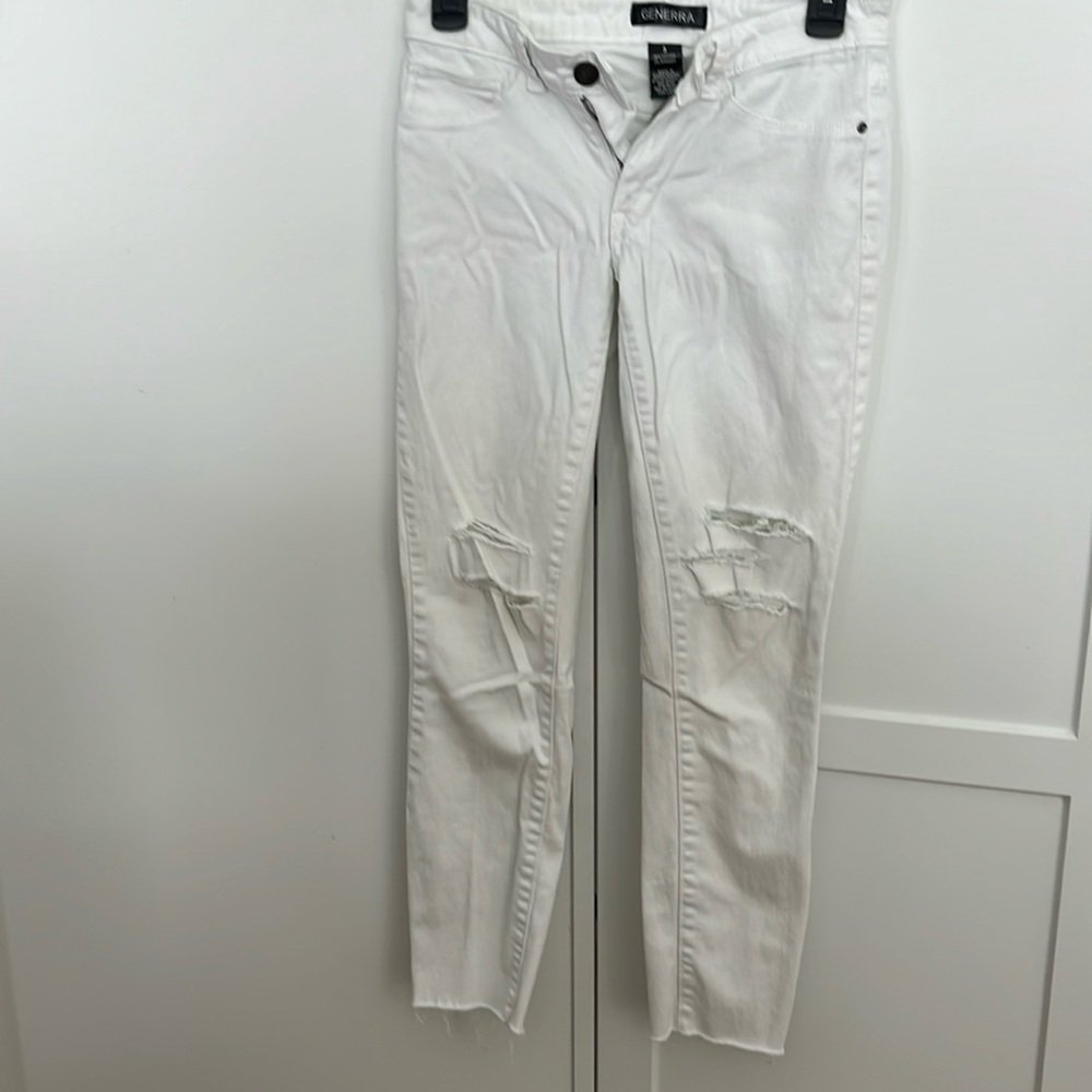 Generra white jeans size 3